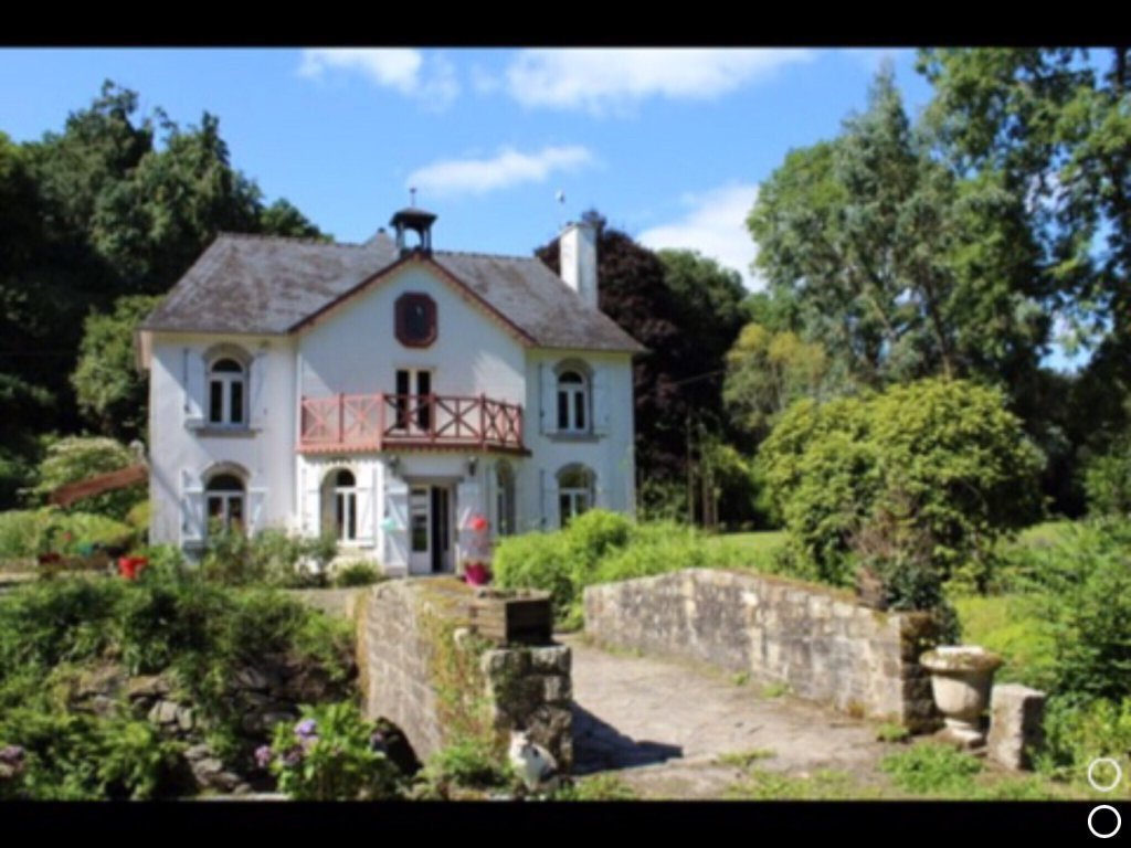 vente Magnifique demeure à ChâteauneufduFaou de 250m2